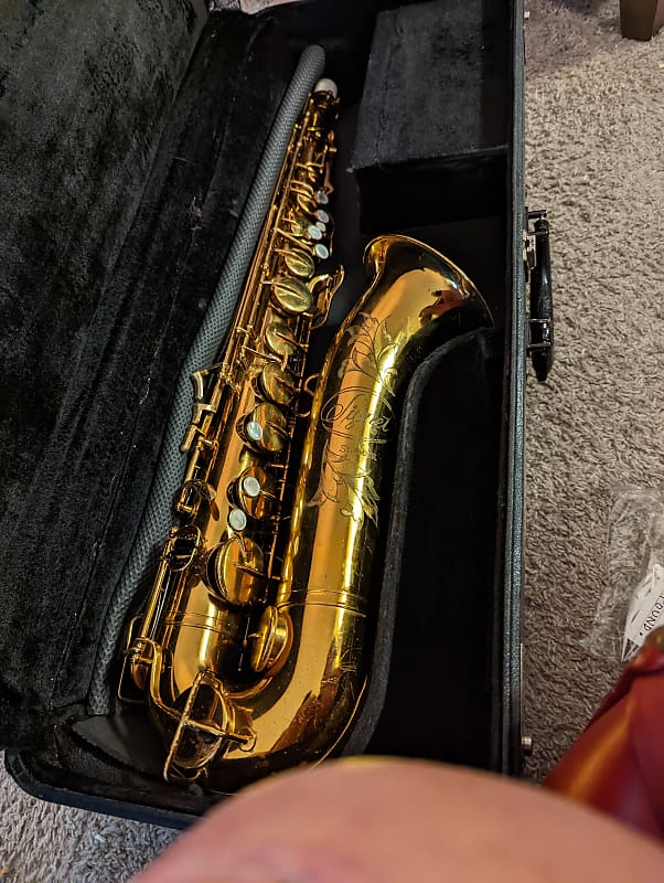 Selmer Tenor Saxophone Gold Lacquer Body Reverb