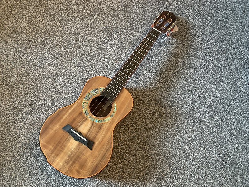 Snail s60t tenor deals ukulele