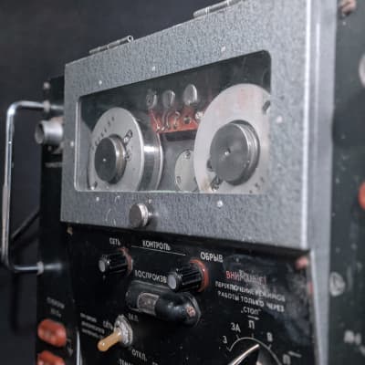 MN-61 - Soviet Military Lo-Fi Tape Wire KGB Recorder /w ALL Extras | SERVICED image 10