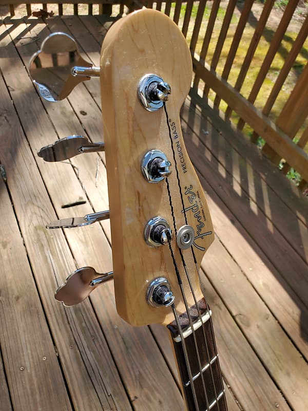 Fender American Professional Series Precision Bass