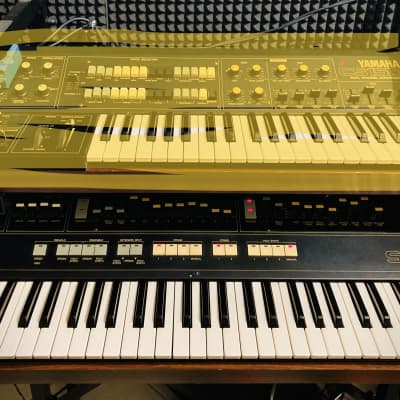 Yamaha SK-20 Symphonic Ensemble Synthesizer 1979 - 1980 - Black