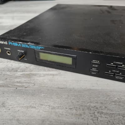 Roland R-8M Total Percussion Sound Module image 3