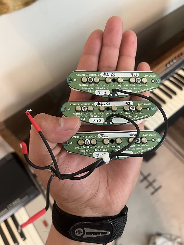 ハンドサム HandSome 検 チェスト ニンナ トップブリッジ ローカル Kinman Stratocaster Blues Set (AVn-62 Neck/ AVn-62 Middle