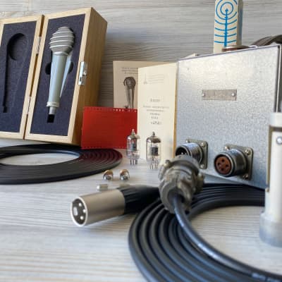 48HOURS TOTAL SALE! 1969 Lomo 19A9 Exceptional Condition Tube Condenser Mic w/Lomo 20B-35 PSU image 2
