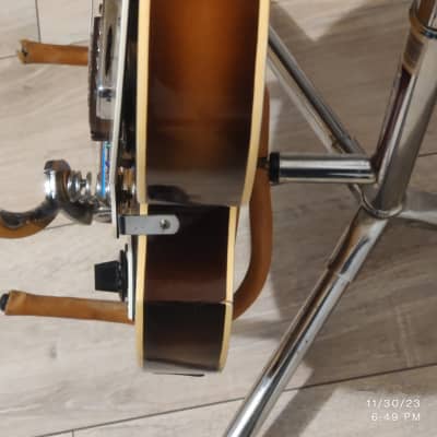 *RARE*1967 Fandel Violin Electric Guitar-Violin Burst image 15
