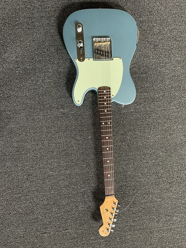 Fender Esquire (Partscaster) Blue Reverb