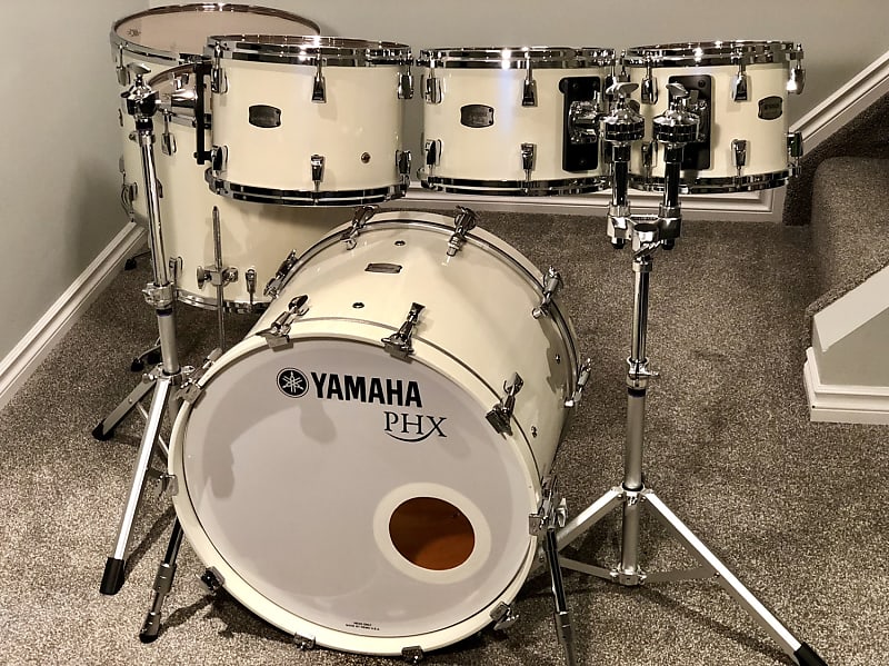 Yamaha PHX Phoenix 2012 Polar White Reverb