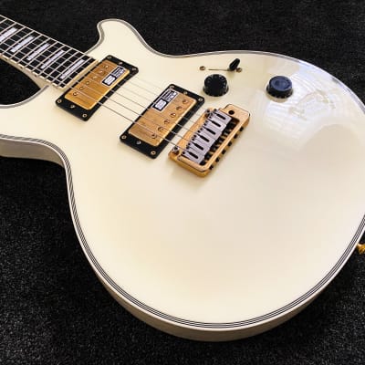 Edwards Knight E-KT-145C White - Double Cut - EXCELLENT condition + gig bag  | Reverb Australia