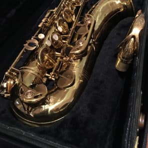 Henri Selmer Selmer Paris Mark VI Tenor Saxophone 1974 Gold Plate image 2