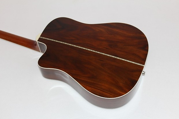 Blueridge BR 70CE Solid Adirondack Dreadnaught Acoustic Reverb