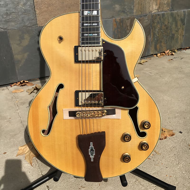 【値下げ】美品　ibanez LGB30 ナチュラル　フルアコ Amazon.com: Ibanez LGB30 George Benson Signature - Natural