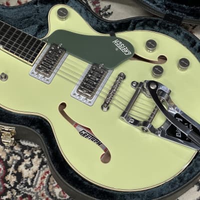Gretsch G6659T Players Edition Broadkaster Jr. Center Block Single Cut w/Bigsby 2020 - Two-Tone Smoke Green [GSB019] for sale