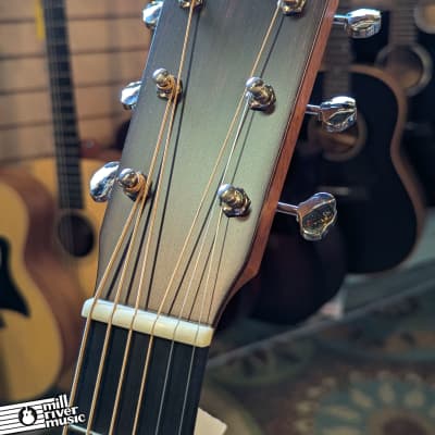 Martin D-18 - Acoustic Guitar - Natural w/Hardshell Case image 3