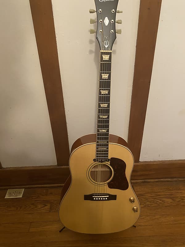 Epiphone EJ-160E | Reverb