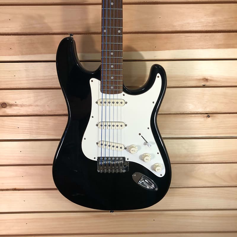 Samick Stratocaster Style Guitar - Black | Reverb