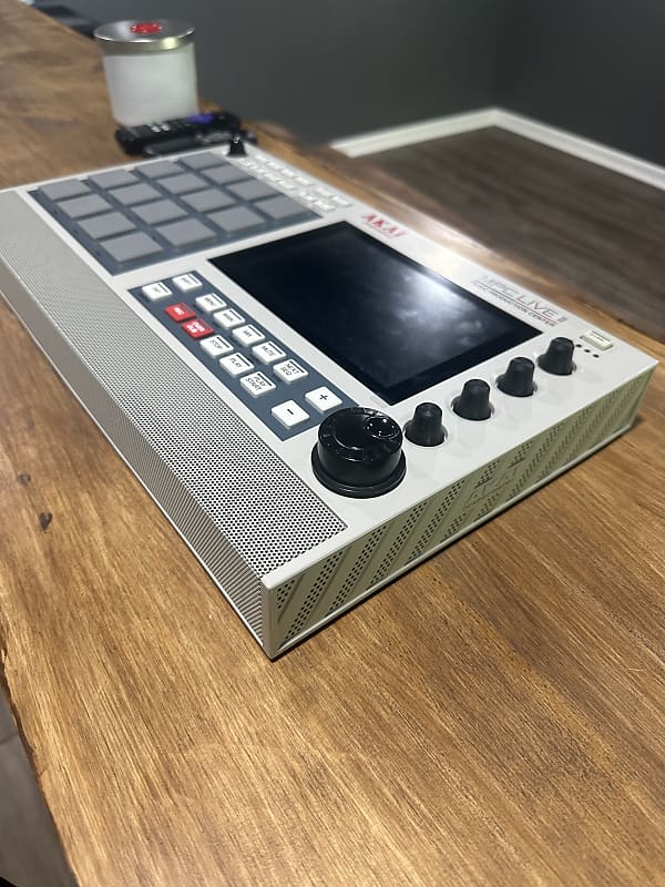 Akai MPC Live II Standalone Sampler / Sequencer Retro Edition | Reverb