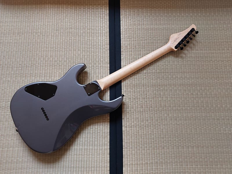 栗原陵矢　BBM2023 2ndversion 1of1 FGN Boundary Odyssey 2H 2022 Charcoal BOS2GHH-CC Fujigen