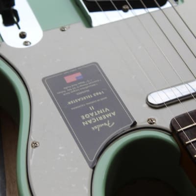 FENDER "American Vintage II 1963 Telecaster, Rosewood Fingerboard, Surf Green" HARDCASE, PAPERS, 3, 5 KG image 6