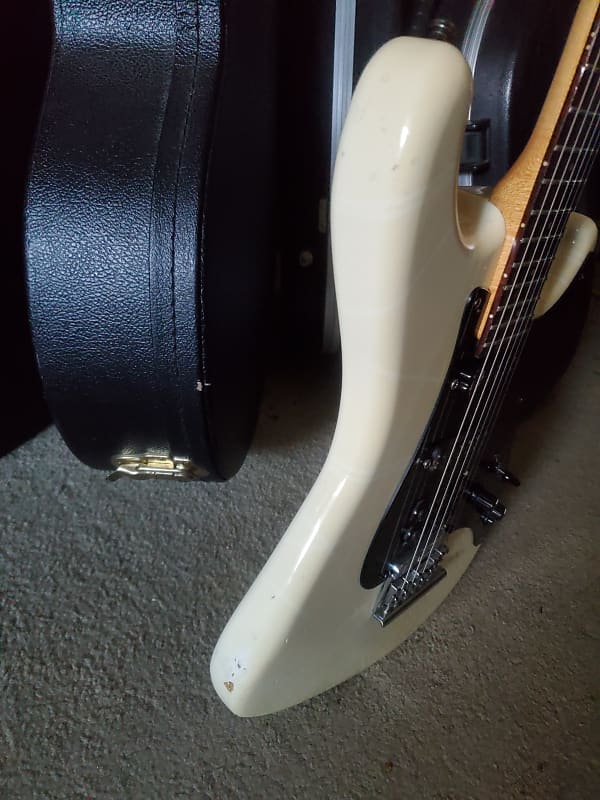 1987 Ibanez Roadstar RG140 HHH? Yellowed white w/ EVH fade 1987 Ibanez Roadstar RG140 HHH? Yellowed white w/ EVH fade