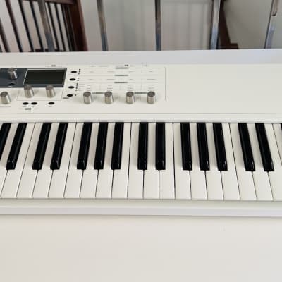Waldorf Blofeld Keyboard - Gearspace