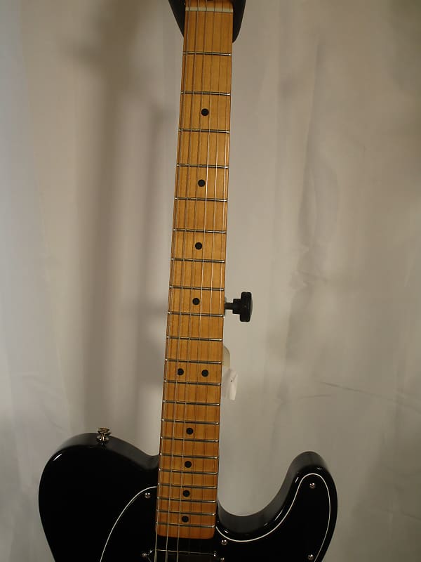 Fender Mexican Deluxe Blackout Telecaster black electric