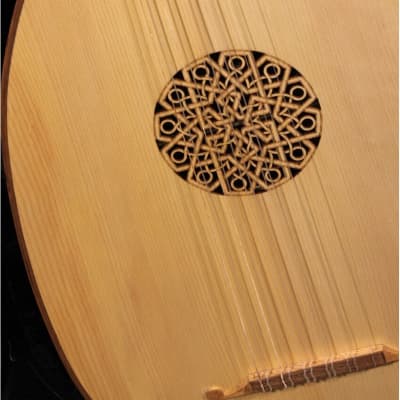 Roosebeck Deluxe 6-Course Lute Walnut image 2