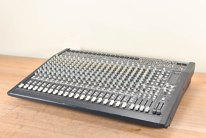 Behringer Eurodesk MX2442A 24-Channel 4-Bus Mixing Console