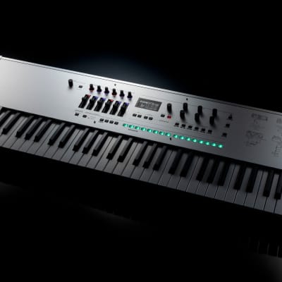Korg Opsix SE 61-Key Altered FM Synthesizer - Platinum Version
