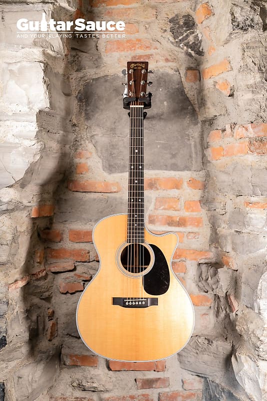 Martin Standard Series GPC-28E | Reverb España