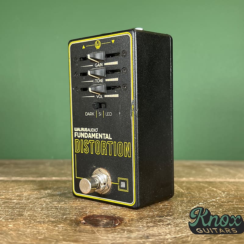 Walrus Audio Fundamental Distortion