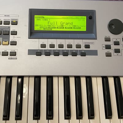 Yamaha Motif ES 6 Synthesiser