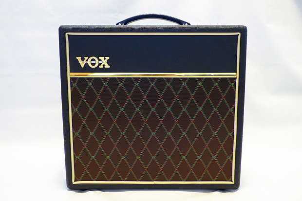 Vox Pathfinder 15R With Reverb Amazing Small Guitar Combo Amp