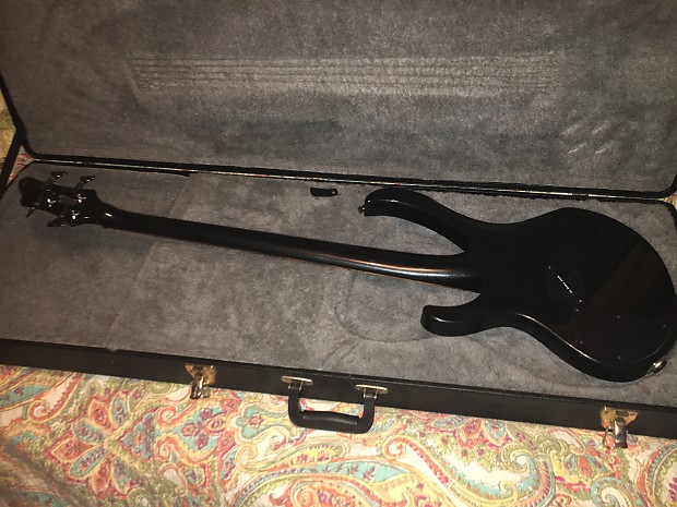 Ibanez BTB470 Electric Bass Guitar w/ Hard Shell Cace NICE