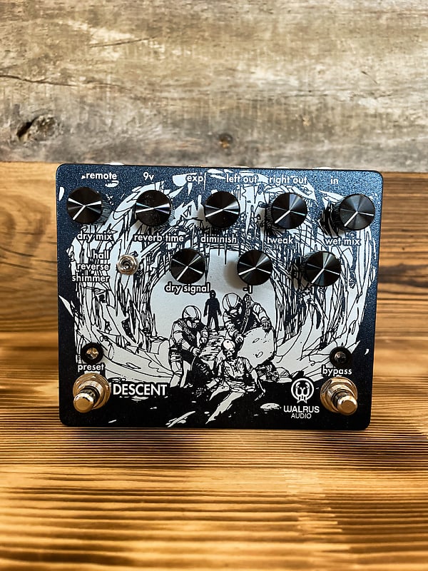 Walrus Audio Descent Reverb / Octave FX Pedal