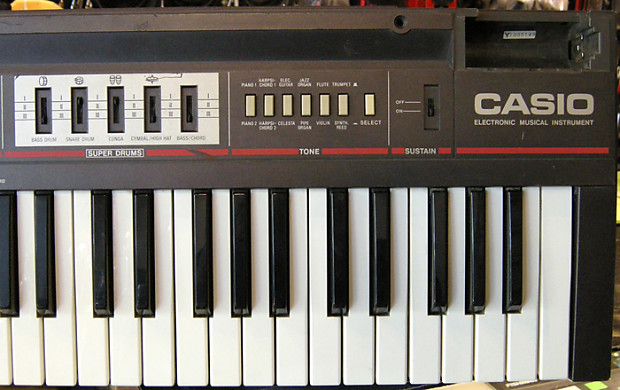 Casio Casiotone CT-320 49-Key Portable Electronic