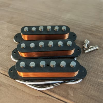 Strat Pickup Set for Strat Guitar HandWound  Scooped-Mids II Defter image 2
