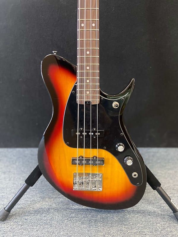 Aria Pro II JetB 4 String electric bass 3 Tone Sunburst Reverb