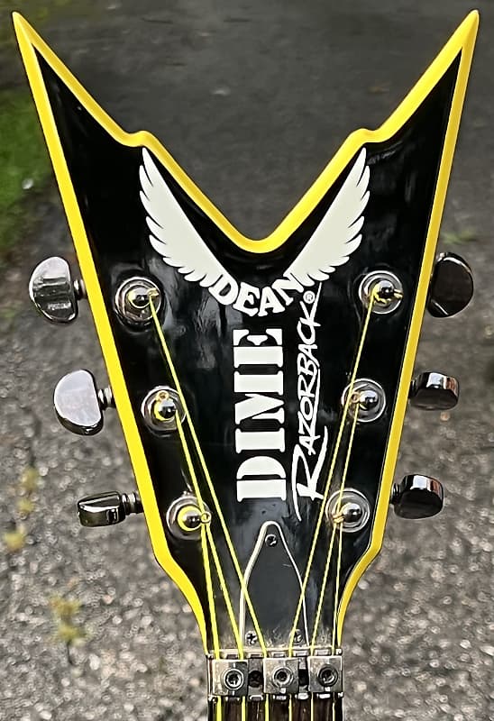 2007 Dean Dimebag Darrell Signature Razorback V W/OHSC Black 2007 Dean Dimebag Darrell Signature Razorback V W/OHSC Black