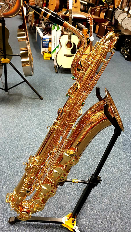 P mauriat deals baritone sax