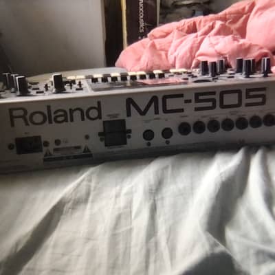 Roland MC-505 Groovebox 1998 - 2002 - Gray