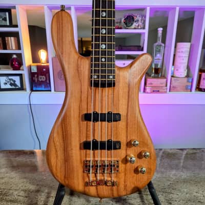 WARWICK STREAMER STAGE II bass guitars
