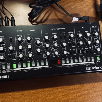 Roland SE-02 Boutique Series Synthesizer Module