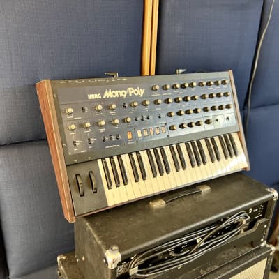 Korg Mono/Poly MP-4 c 1981 original vintage MIJ Japan analog synthesizer poly synth rg