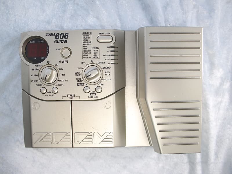 Zoom 606 Guitar Multi Effects Pedal Reverb