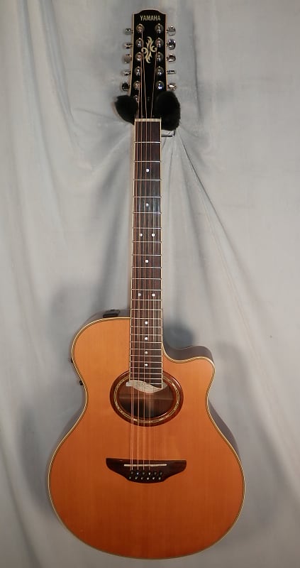 Yamaha APX-8-12A 12-string Cutaway Acoustic Electric Guitar used