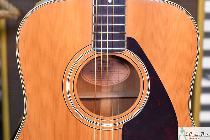 YAMAHA　FG-201 Vintage 1980's made Orange Label model YAMAHA FG-201 Made in