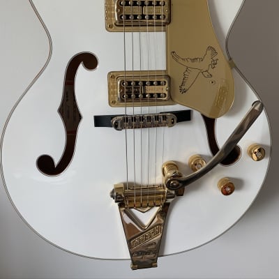 Gretsch G6136T White Falcon with Bigsby 2004 - 2016 - White image 5