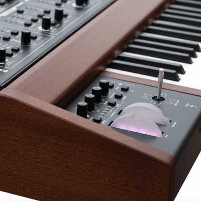 DV8 Modern Modular Hybrid Synth by Sound Yeti on sale for $59 USD