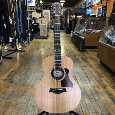 Taylor GS Mini Mahogany Acoustic Guitar w/Padded Gig Bag image 4