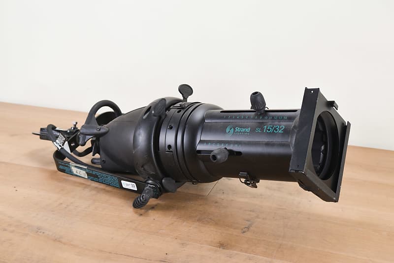 Strand Lighting SL 15/32 Zoom Ellipsoidal Light (church Reverb